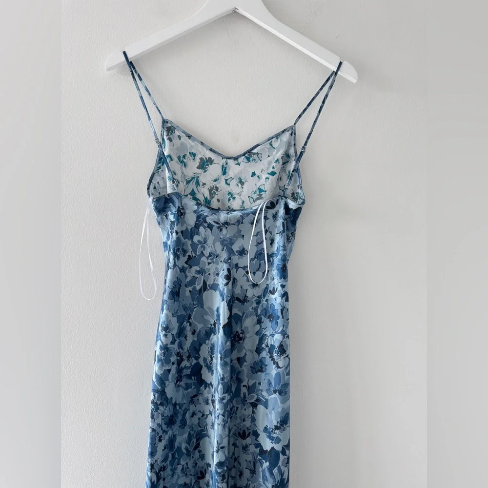 REFORMATION NWT Parma Floral Blue Silk Dress XS - Picture 5 of 8